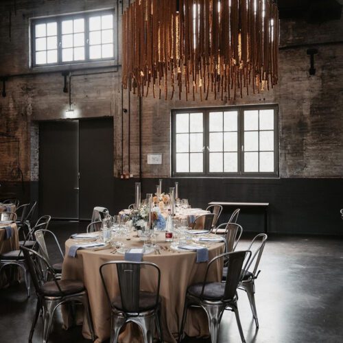 Bodenlange Tischdecke golden beige rund ⌀ 330cm